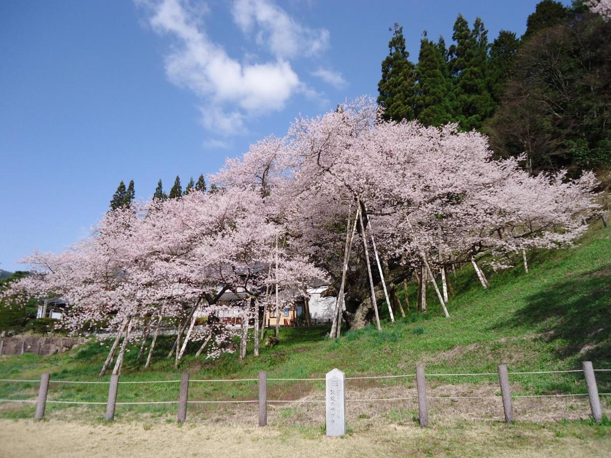 Beyond Hotel Takayama 2Nd Kültér fotó